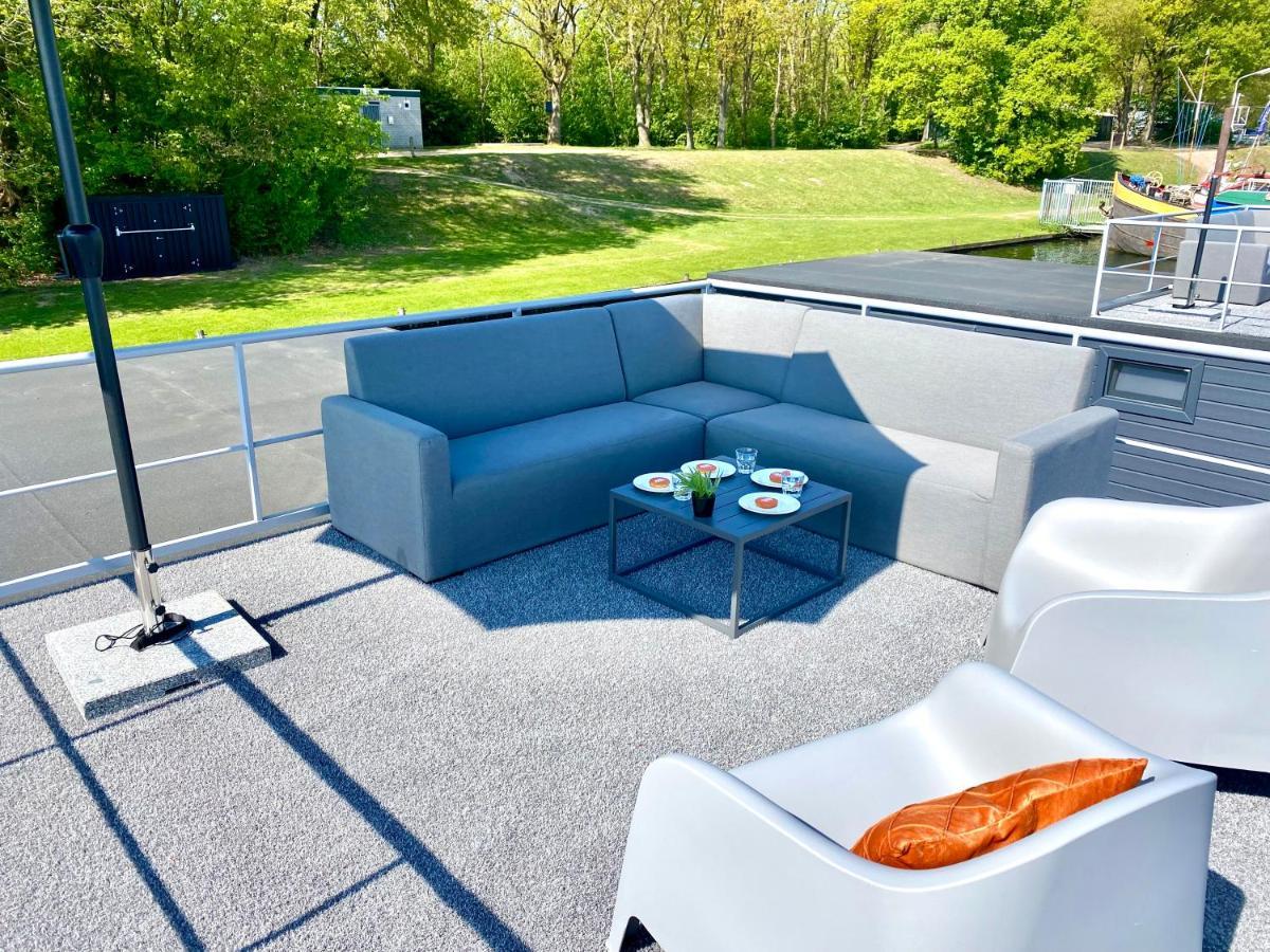 Houseboat Met Dakterras Mookerplas Middelaar Luaran gambar