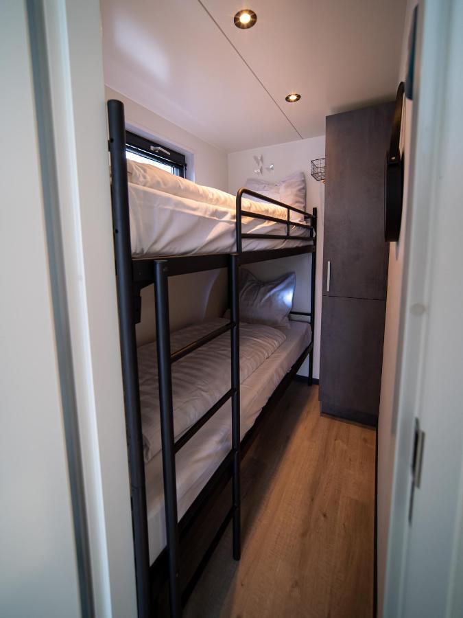 Houseboat Met Dakterras Mookerplas Middelaar Luaran gambar